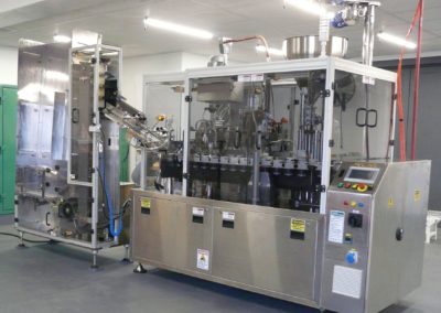 tube filler and packaging machine